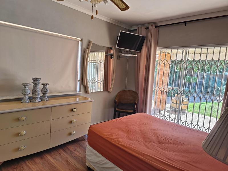 5 Bedroom Property for Sale in Fisherhaven Western Cape